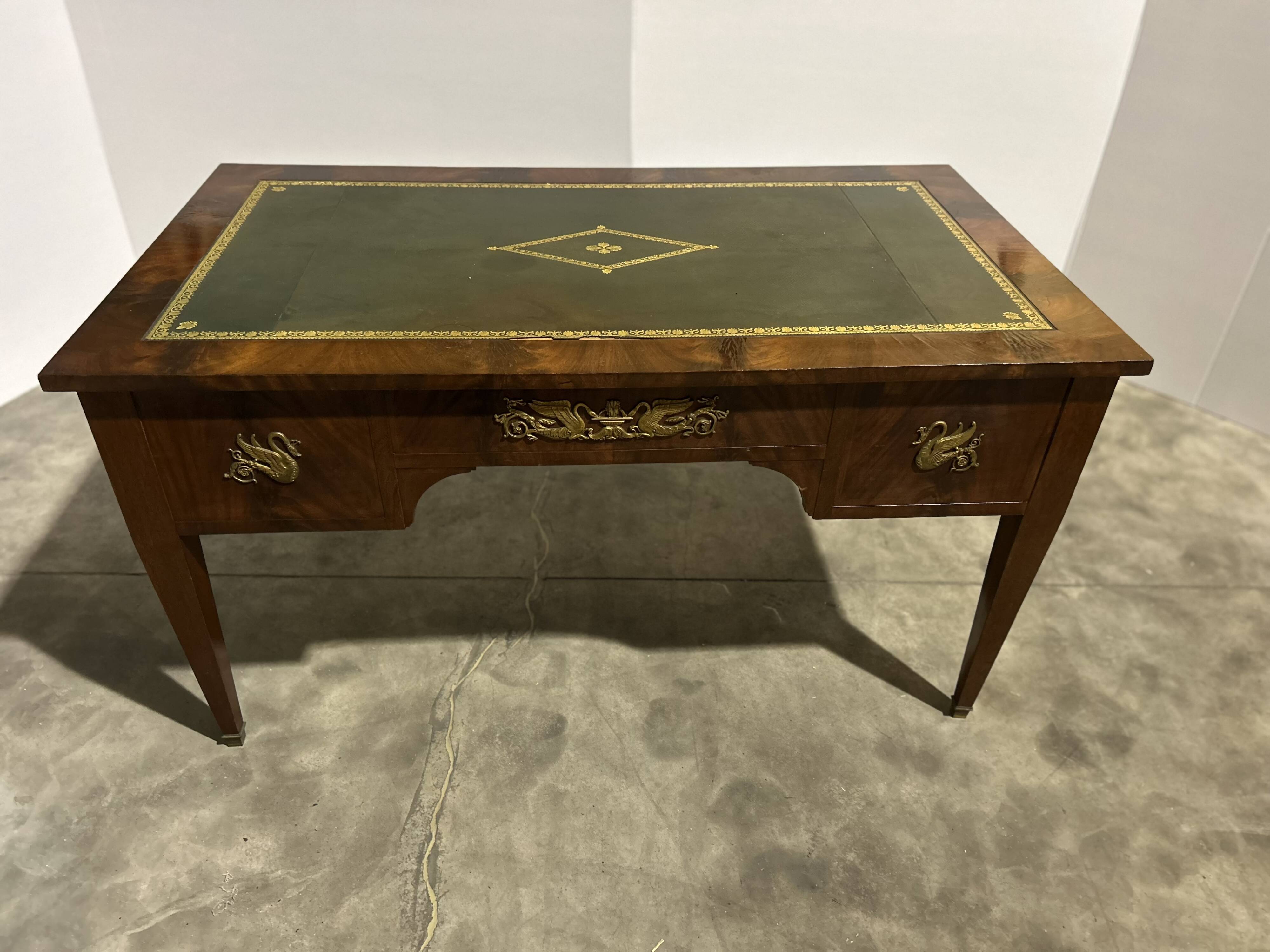Mahogany flat desk. Louis XVI style, 20th century.