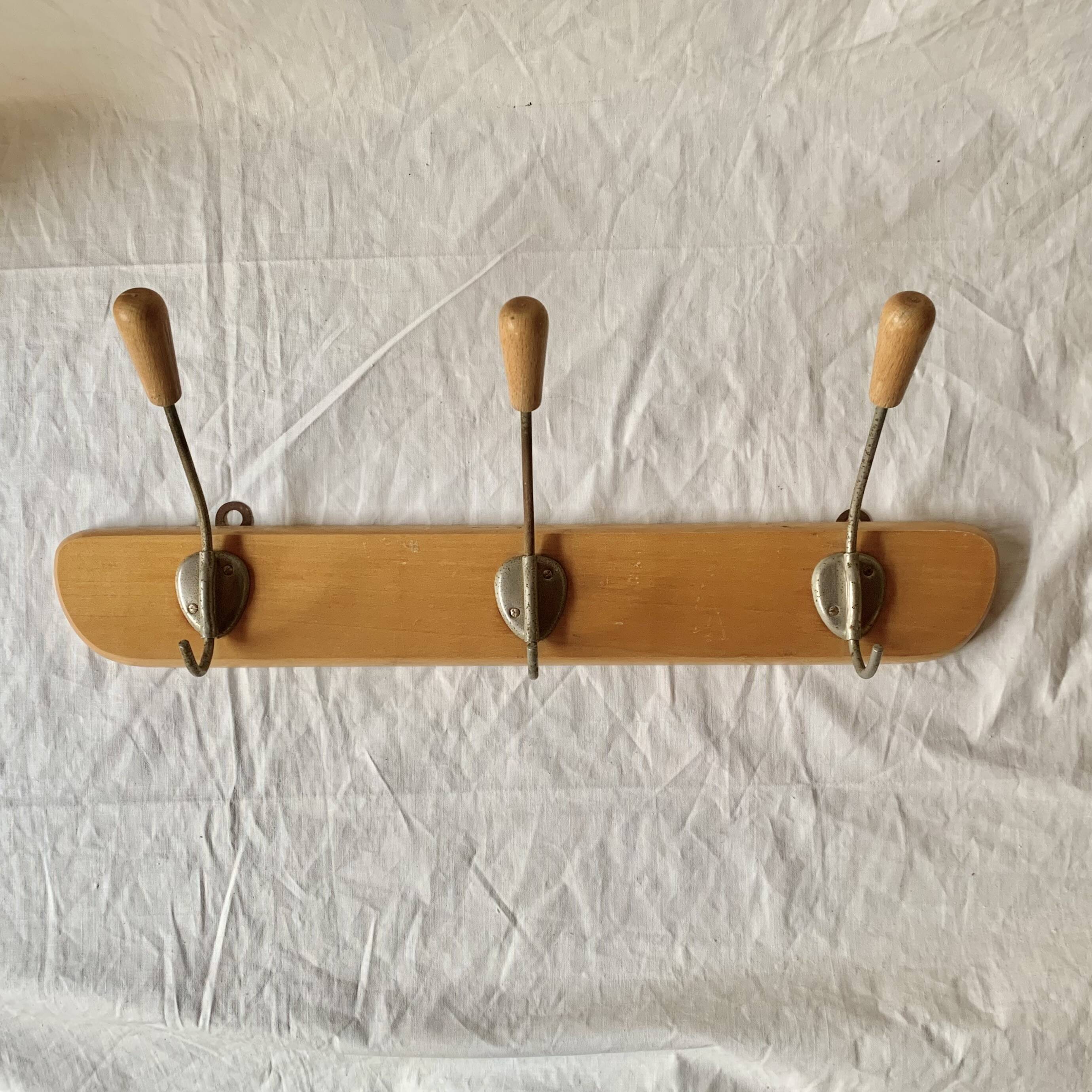 Vintage wooden wall coat rack - 3 hooks