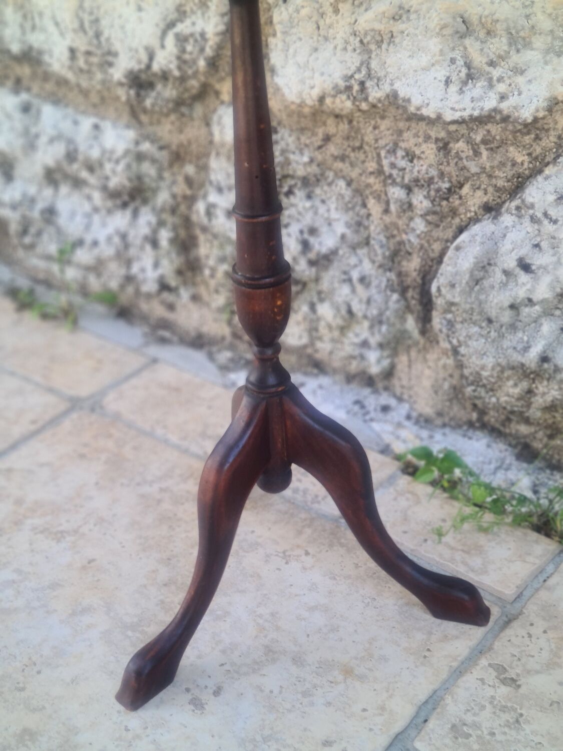 Mahogany pedestal table