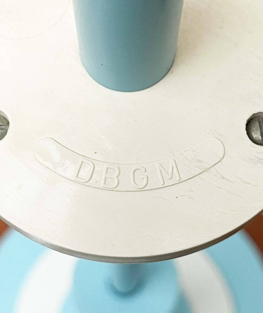 Lampe sur pied et lampe de table postmoderne allemande avec motif tourbillon bleu clair et blanc, années 1980, lot de 2