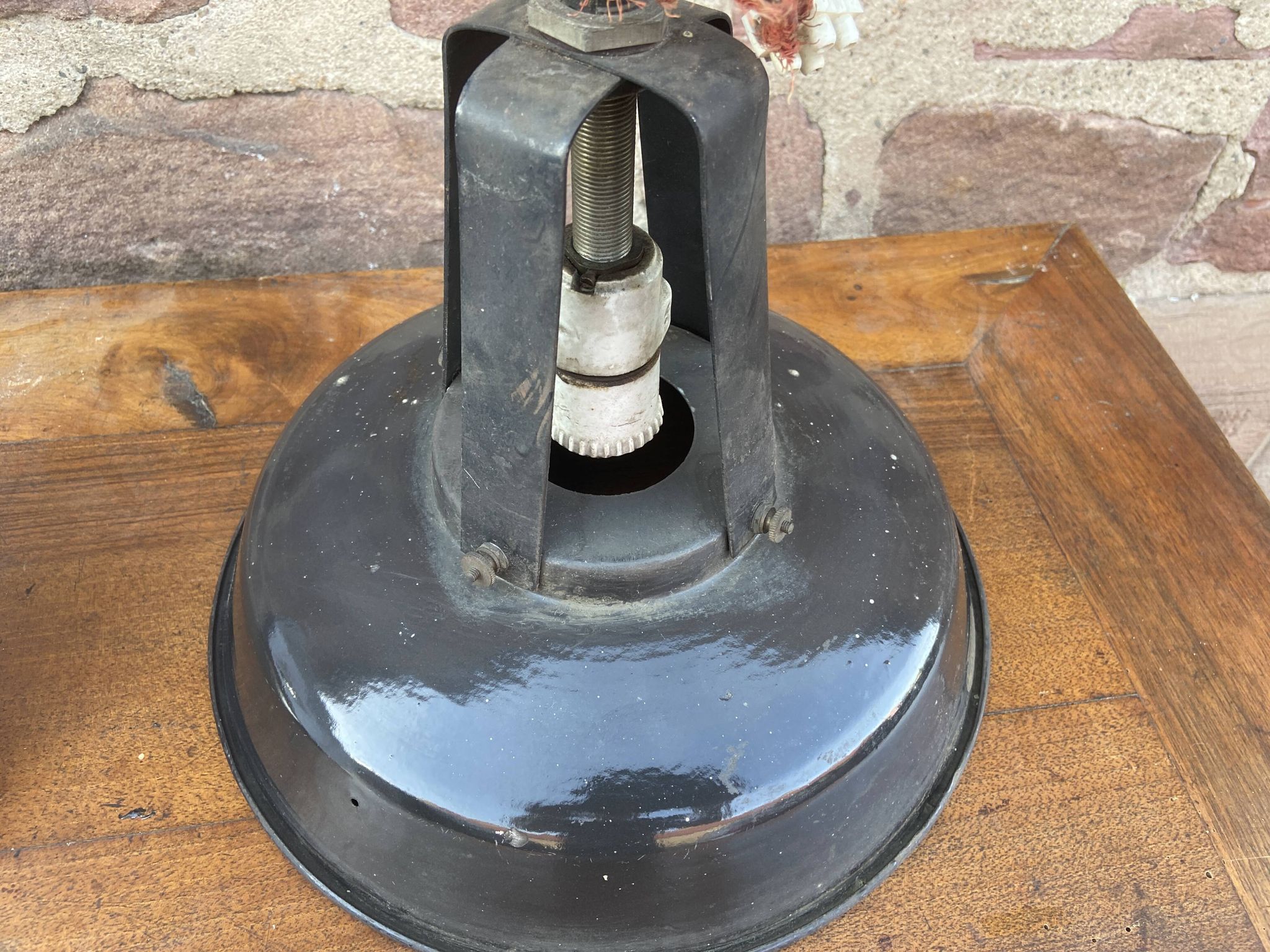 Paire de lampes suspension industriel émaillé mazda reflecto lux