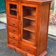 Vitrine Louis XVI en bois massif du 20ème