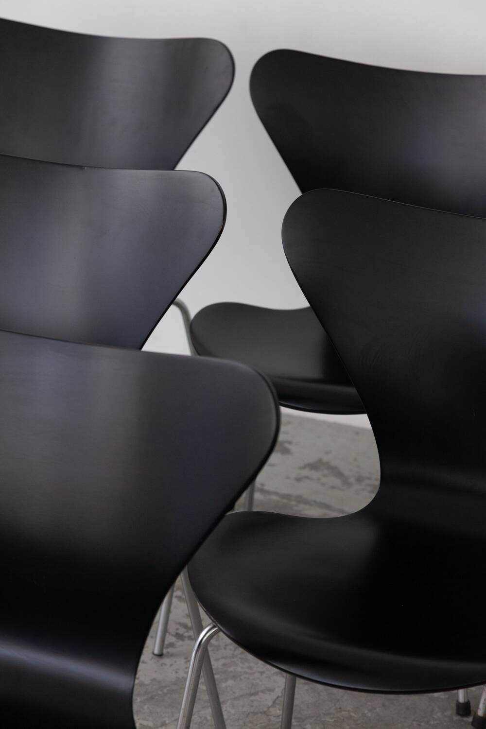 Serie 7 Chair Set by Arne Jacobsen for Fritz Hansen