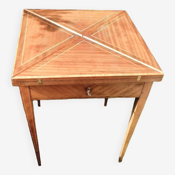 Ancienne table de jeux " Mouchoir" louis XVI 59x59x78,5 antique