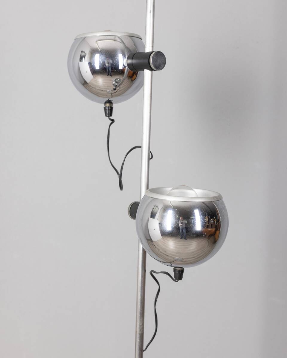 Lampadaire vintage années 70 en métal chromé design Goffredo Reggiani