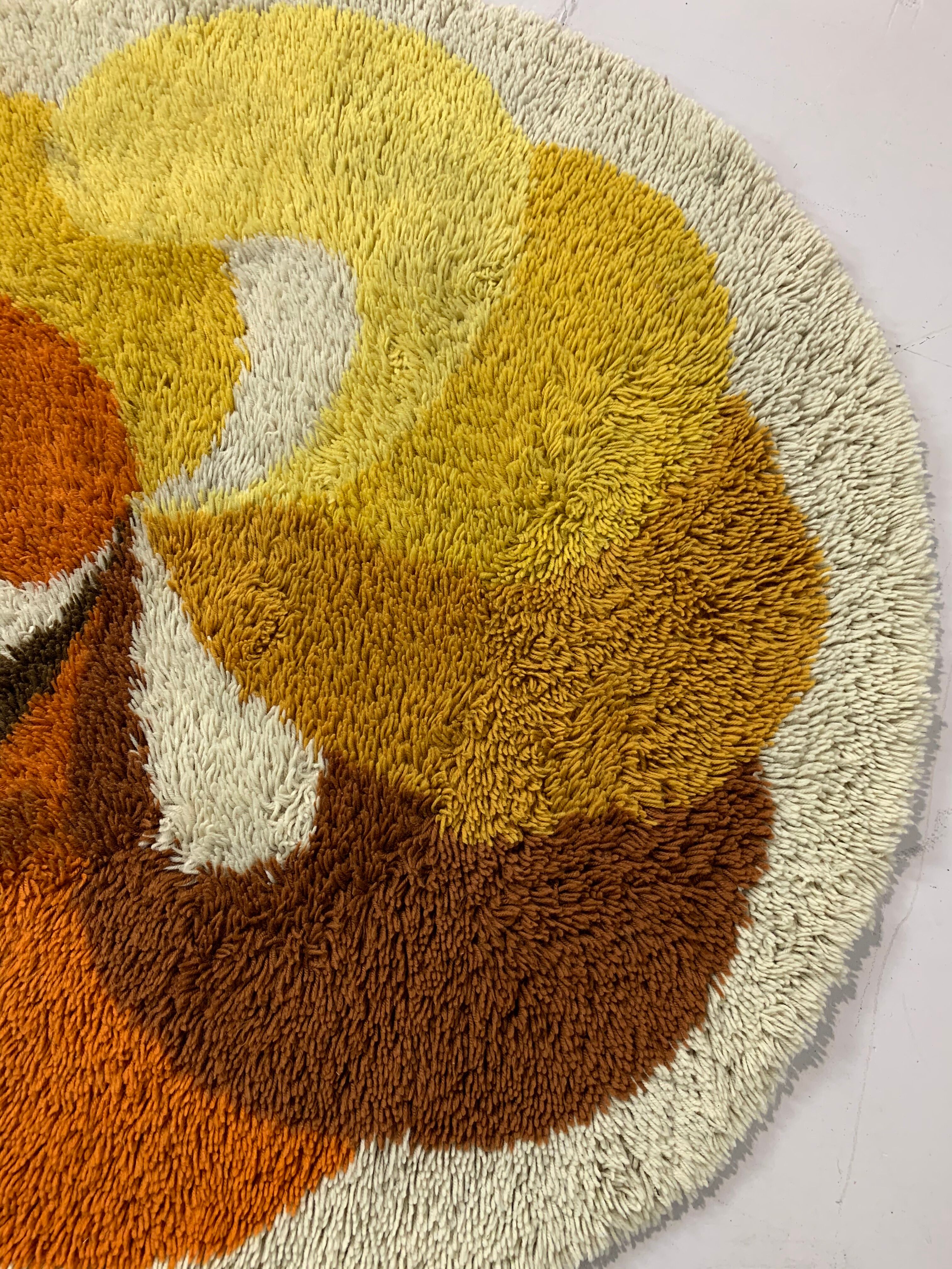 Rainbow Desso carpet - 150cm