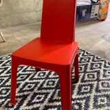 Chaise enfant design rouge