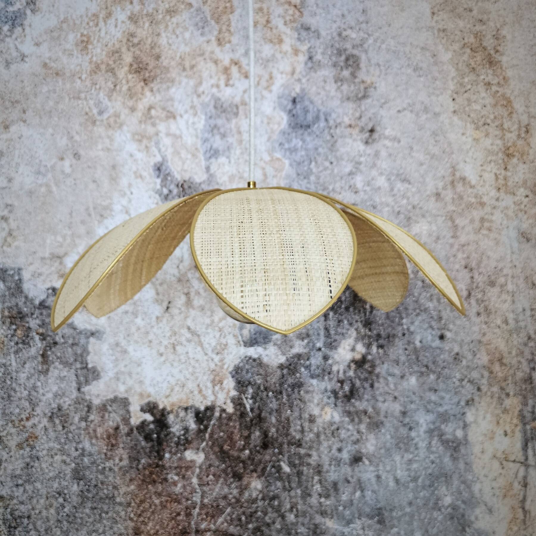 Flower suspension metal structure, 6 raffia petals