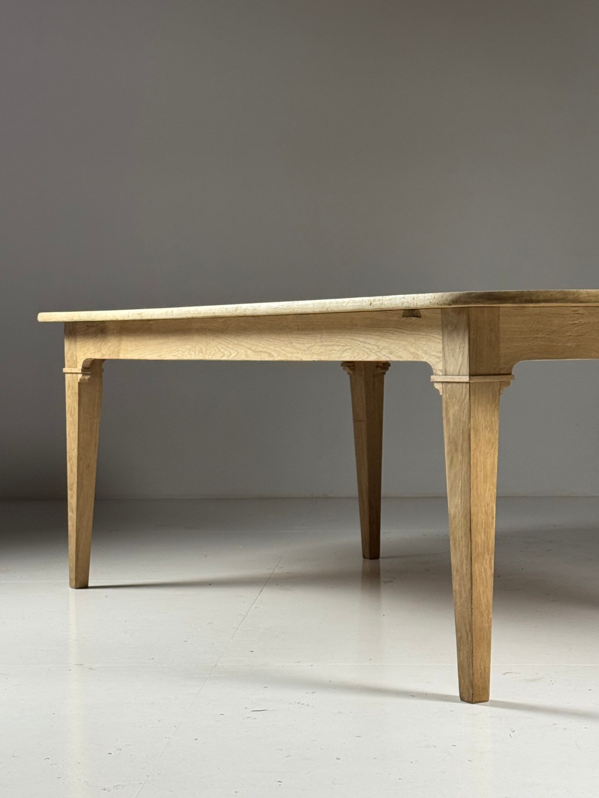 Monastery table oval 250cm oak