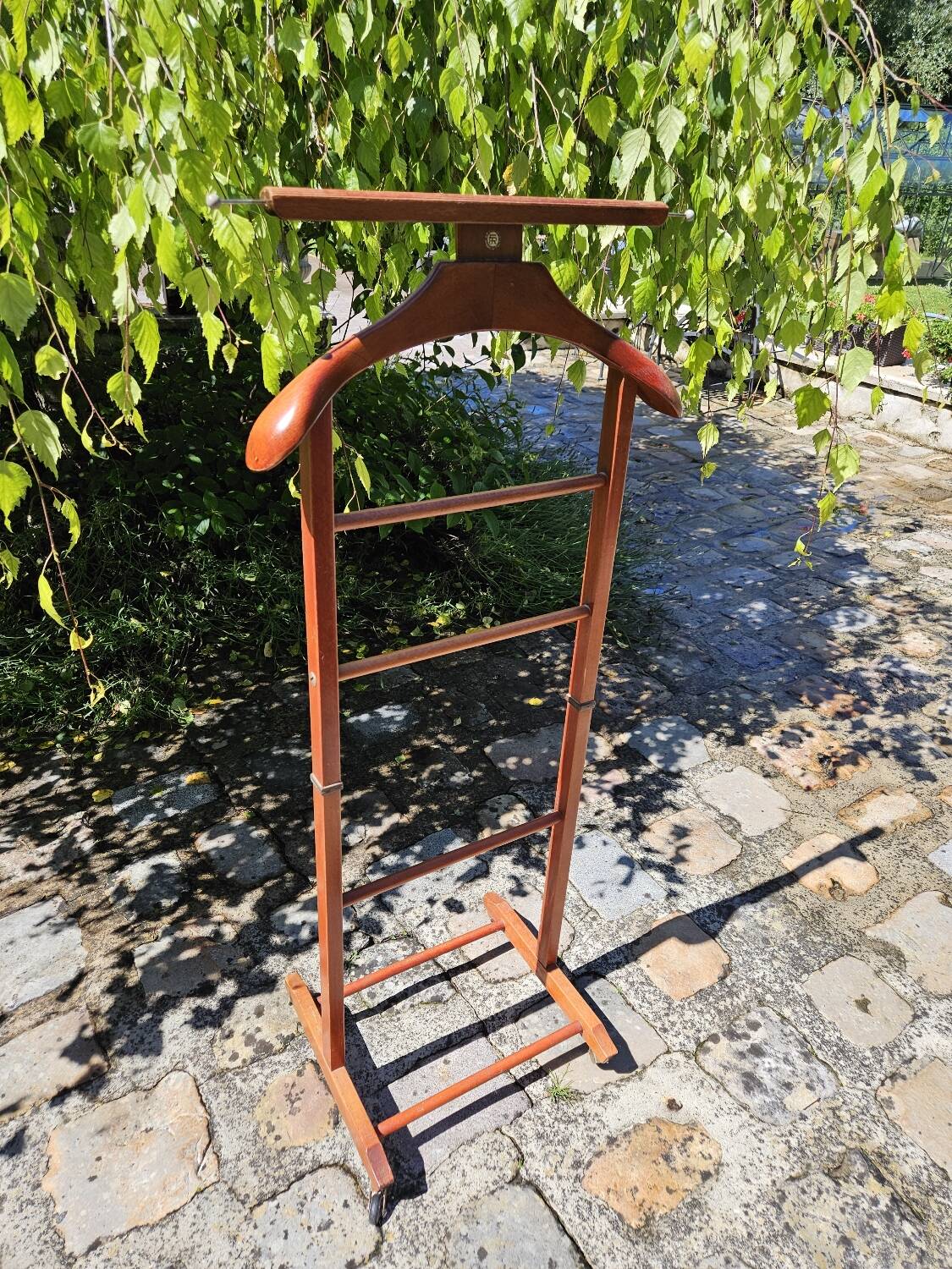 Fratelli Reguitti valet