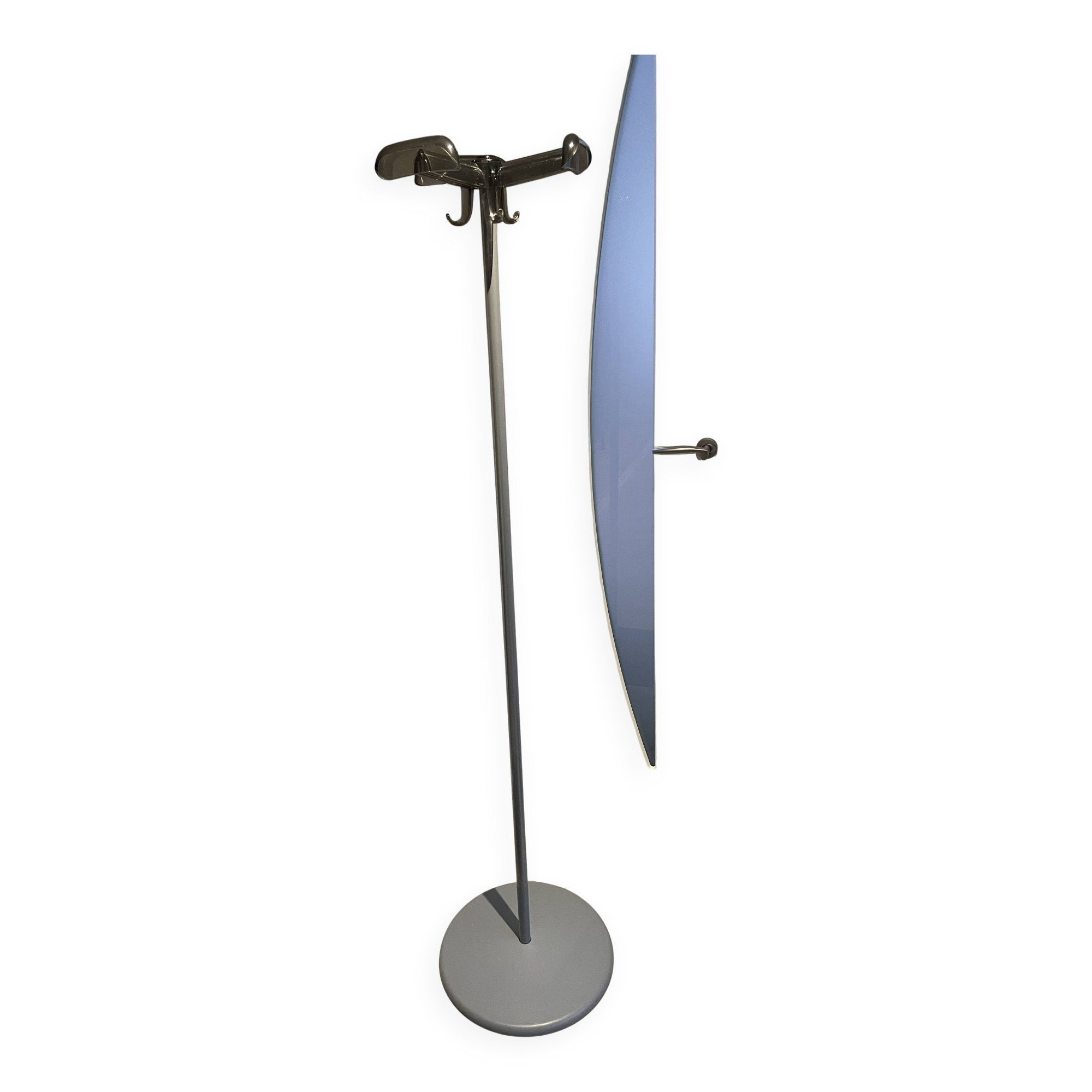 Design coat rack "togo" – enzo mari for magis (reproduced by kartell)