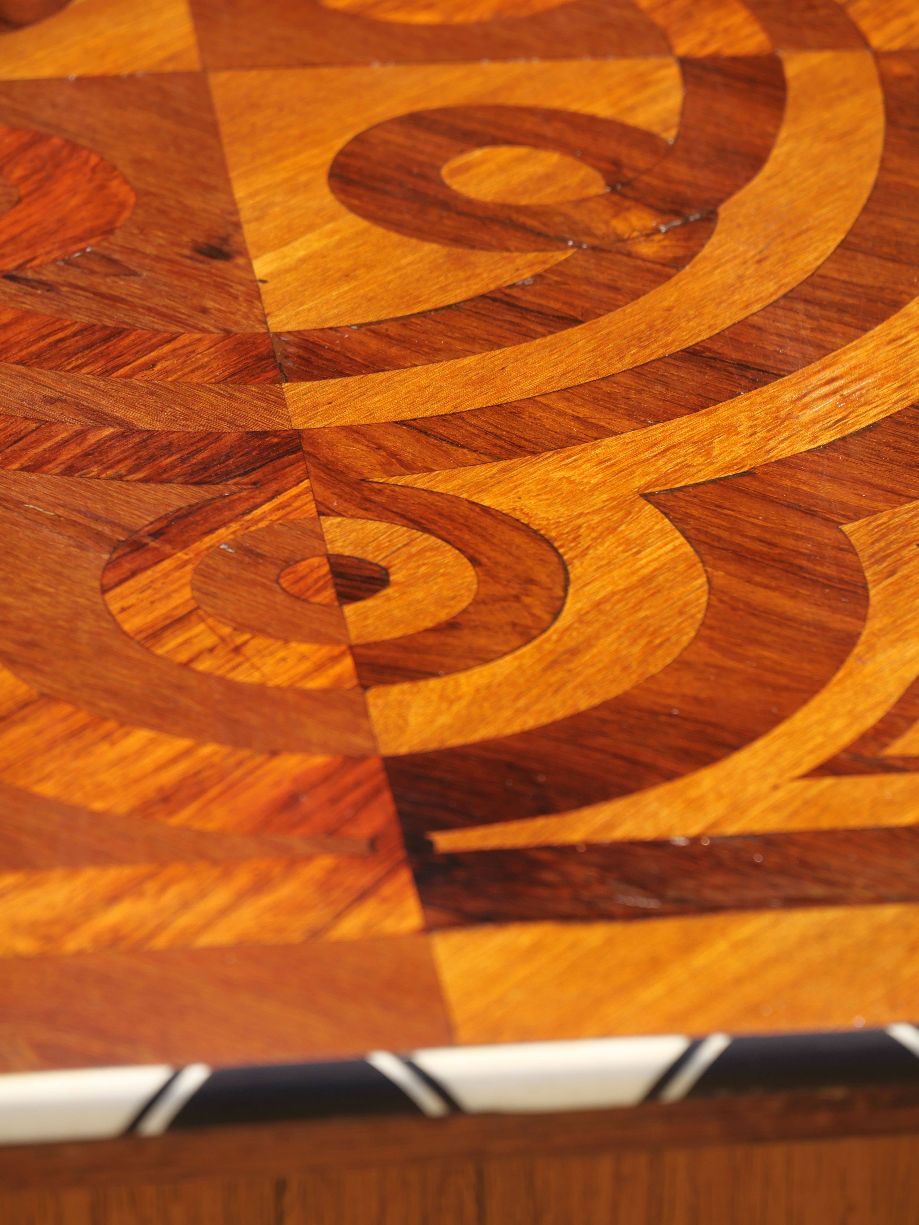 Louis XIII-style table 19th century