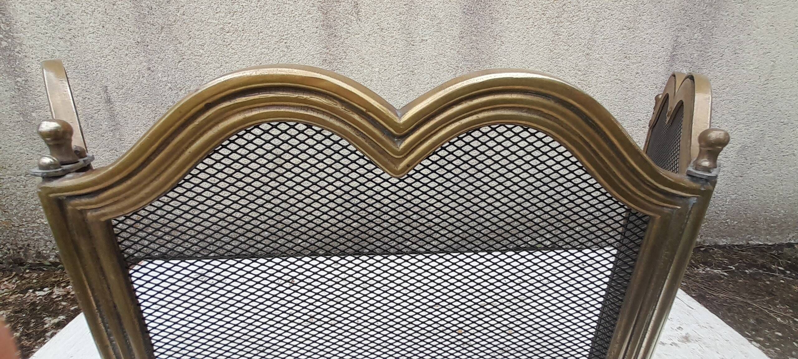 3-panel fire screen in brass and black mesh H 39 cm, ideal for a small fireplace