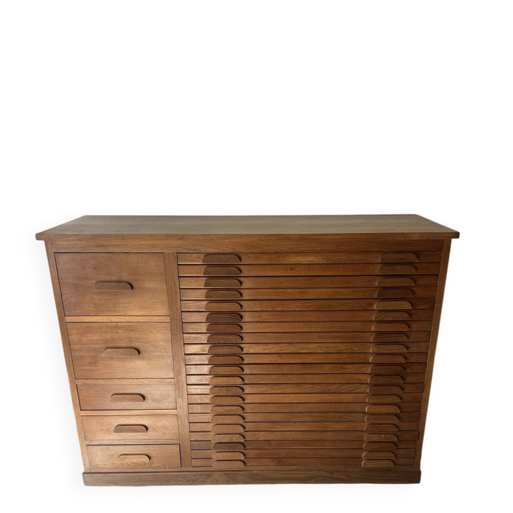 Workbench with plans