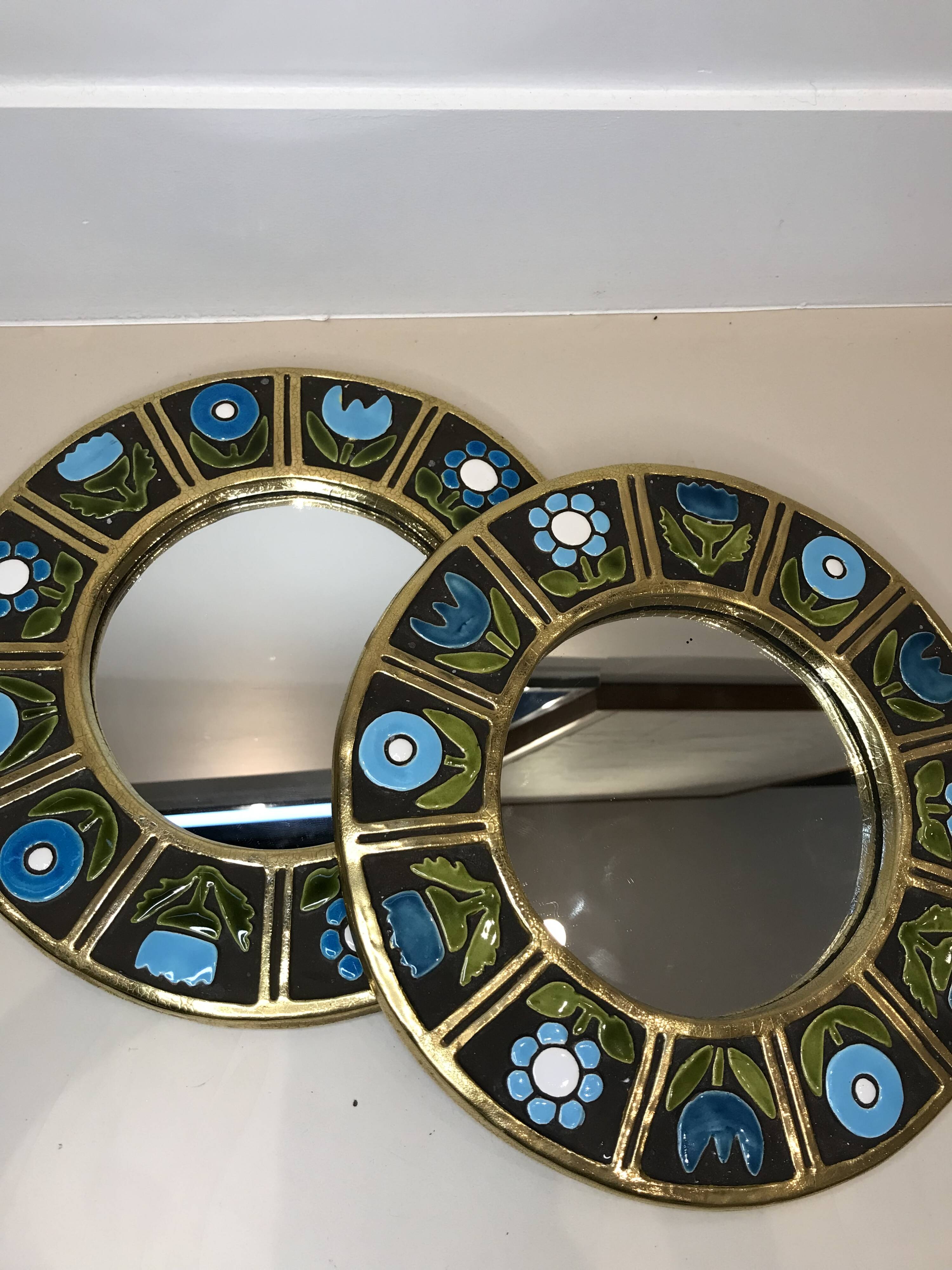 Mithé Espelt mirror duo