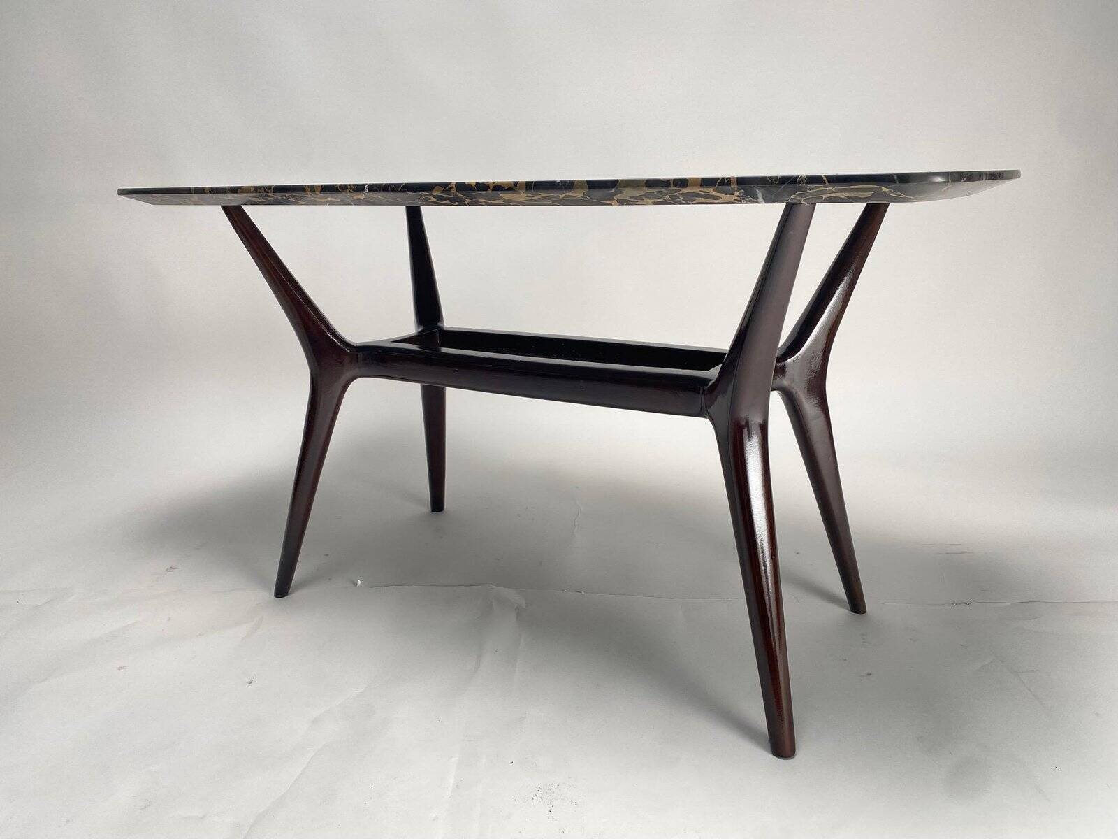 Organic Marble Coffee Table in the style of Gio Ponti, Italy, 1950s