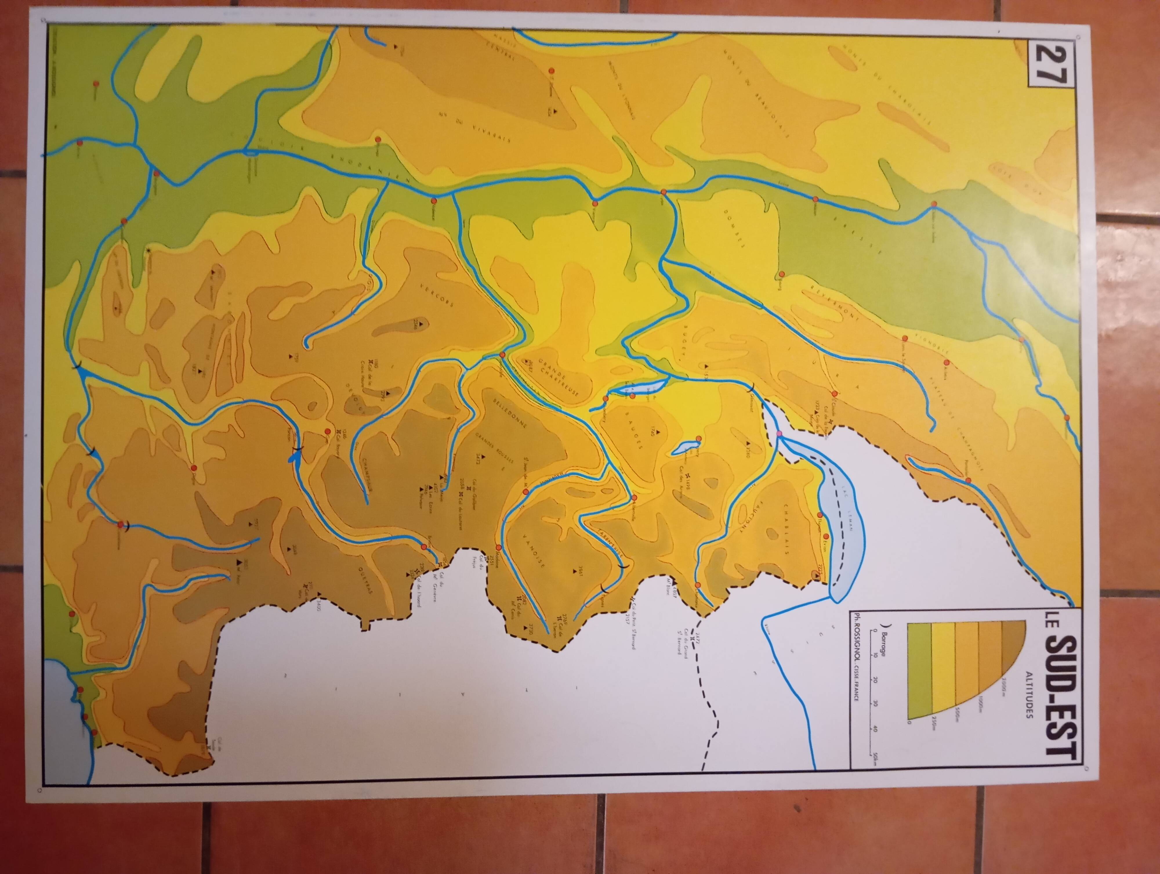 School map: south east altitudes n°27 / mediterranean region n°28