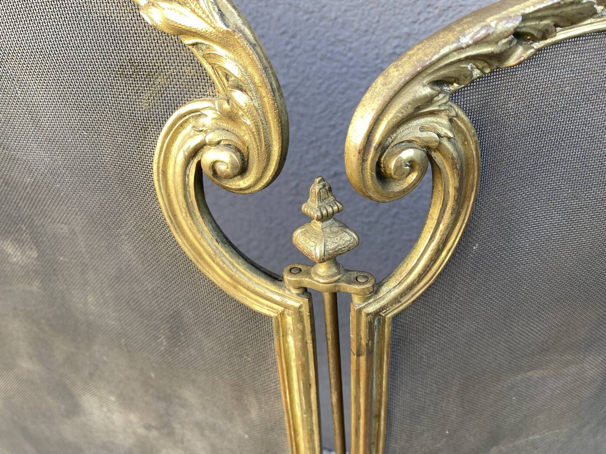 19th century fireplace fire guard by Bouhon Frères in bronze, French spark guard 1880