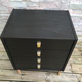 Vintage dresser