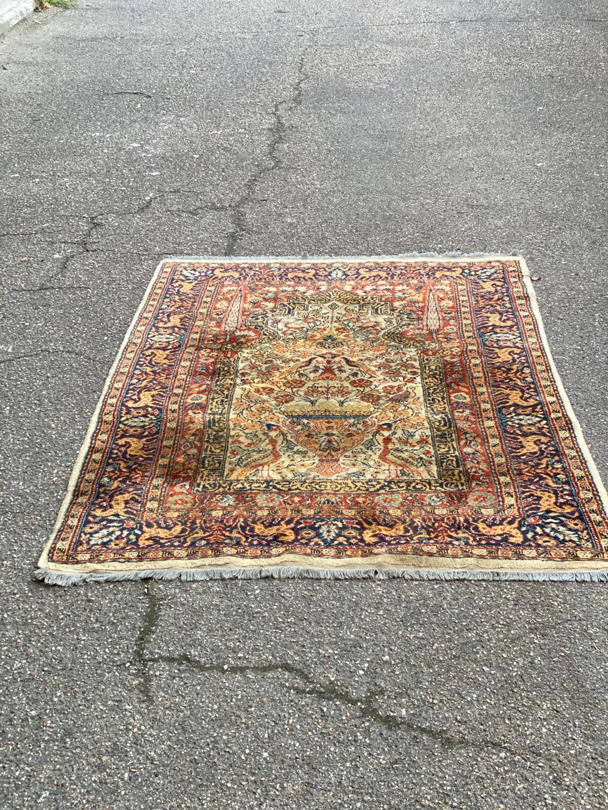 Authentic Persian Lahore rug in burgundy wool 135x200cm