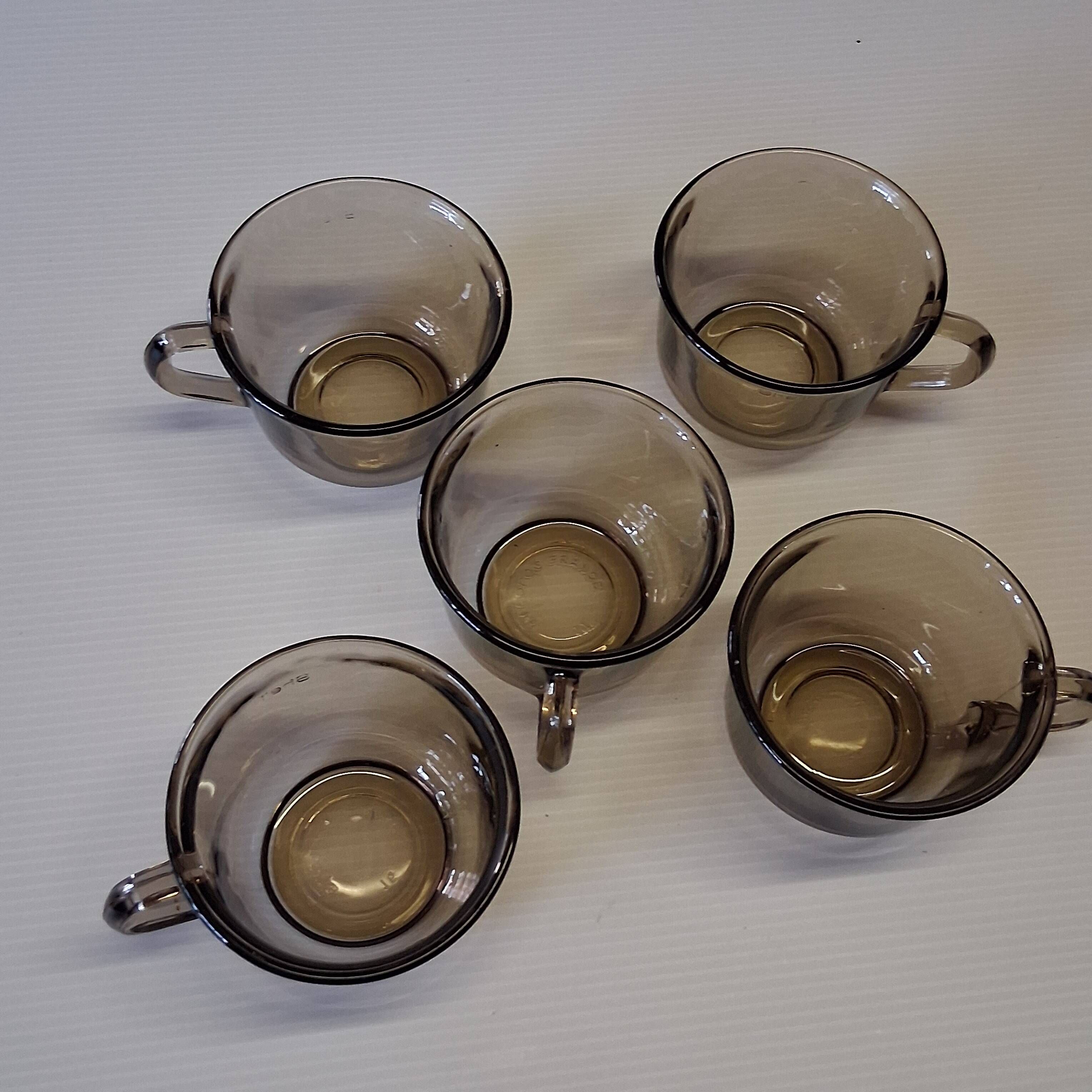 Set of 5 amber black coffee cups from Arcoroc in very good condition.