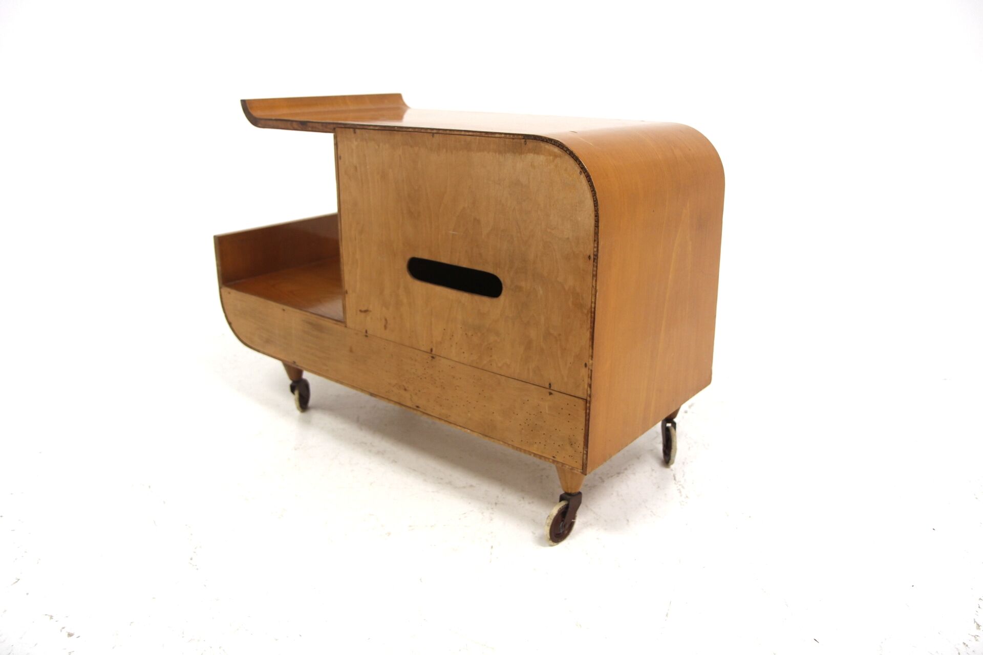 Scandinavian chest of drawers in elm