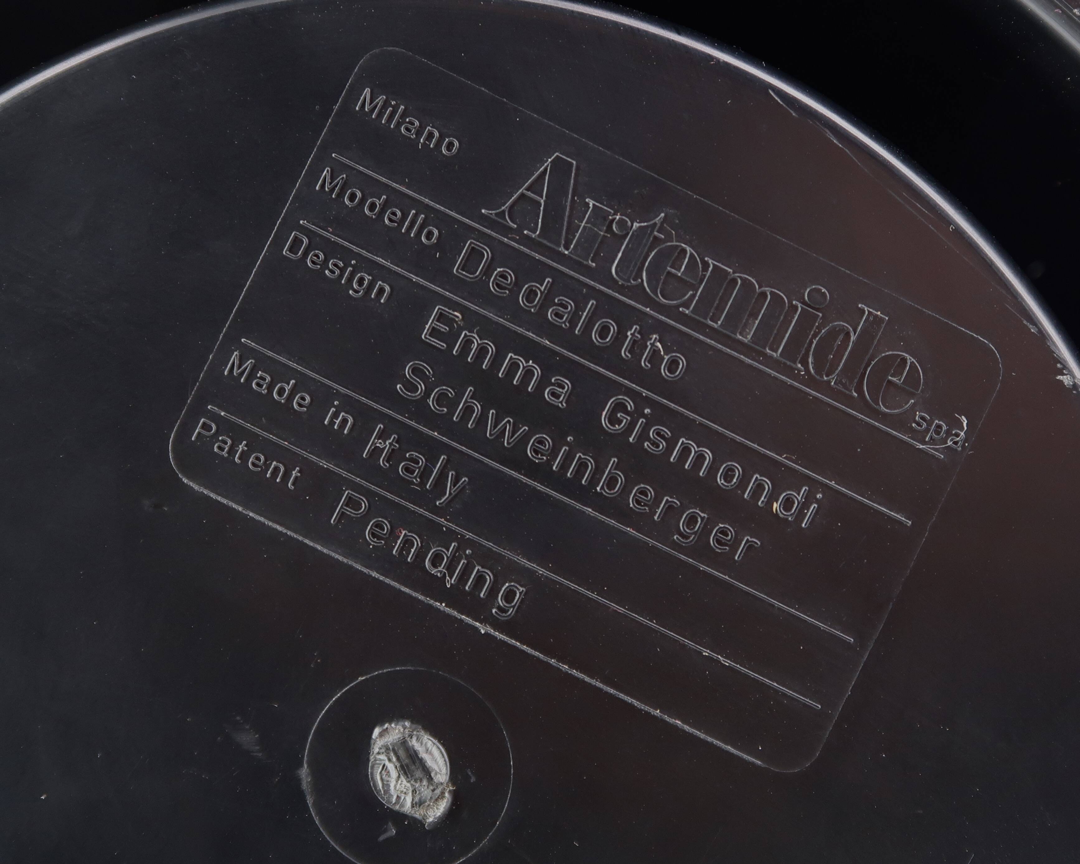 Dedalotto vase in white plastic Artemide