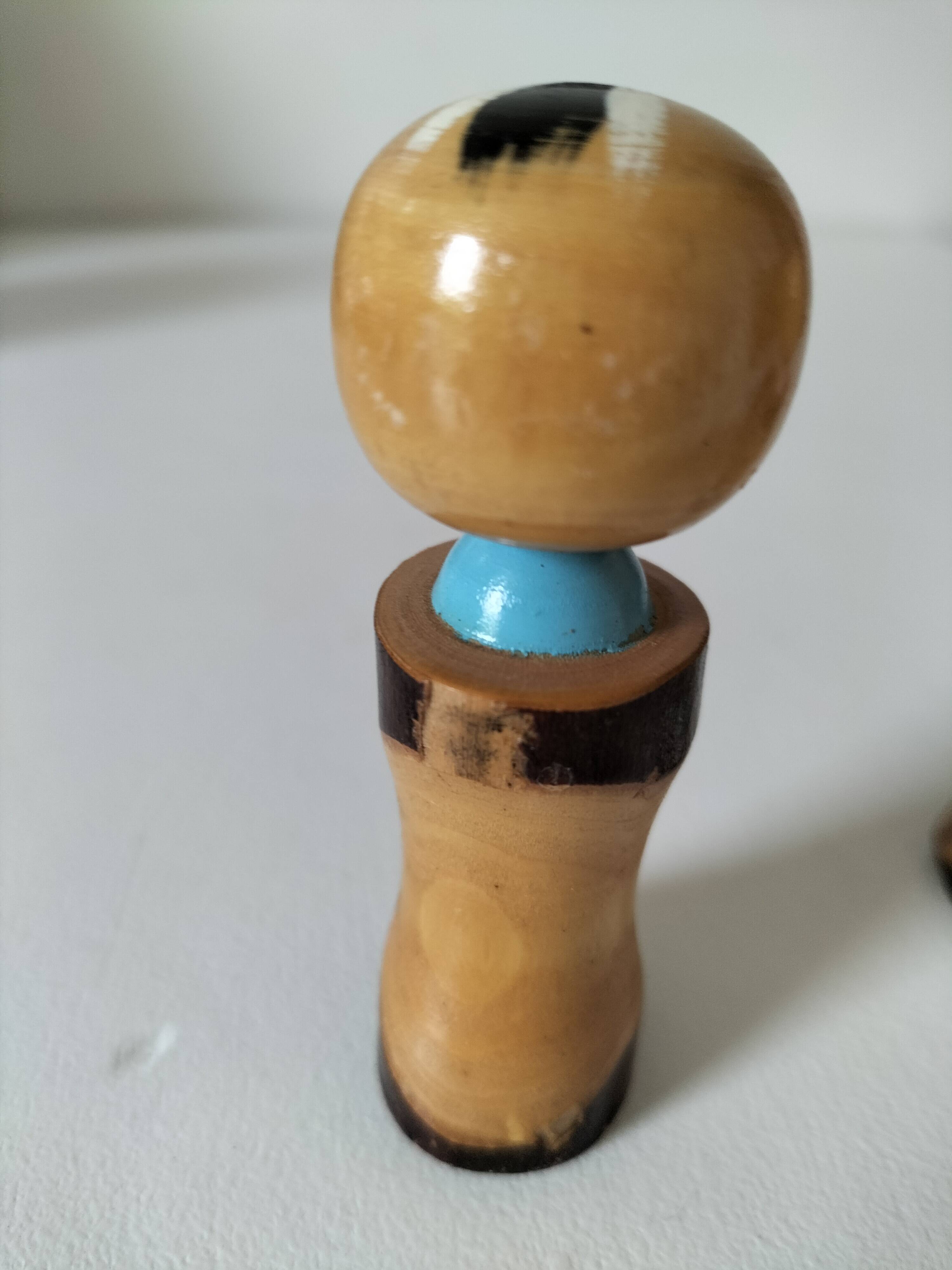 Kokeshi doll set