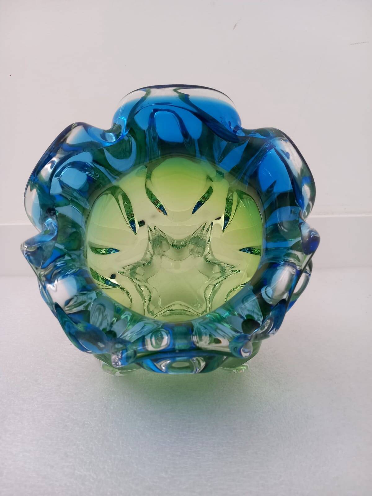 Vase bol conçu par J. Hospodka Tchécoslovaquie 1960