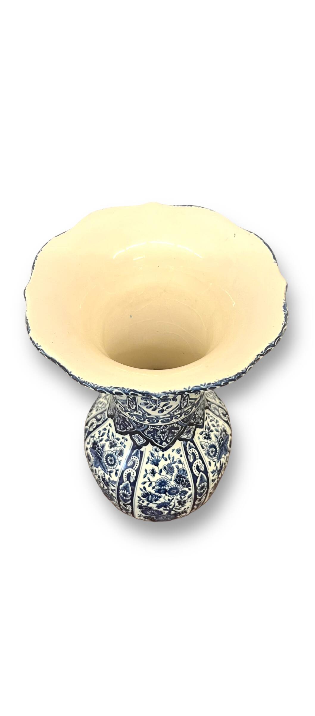 Vase bleu Delft motif floral