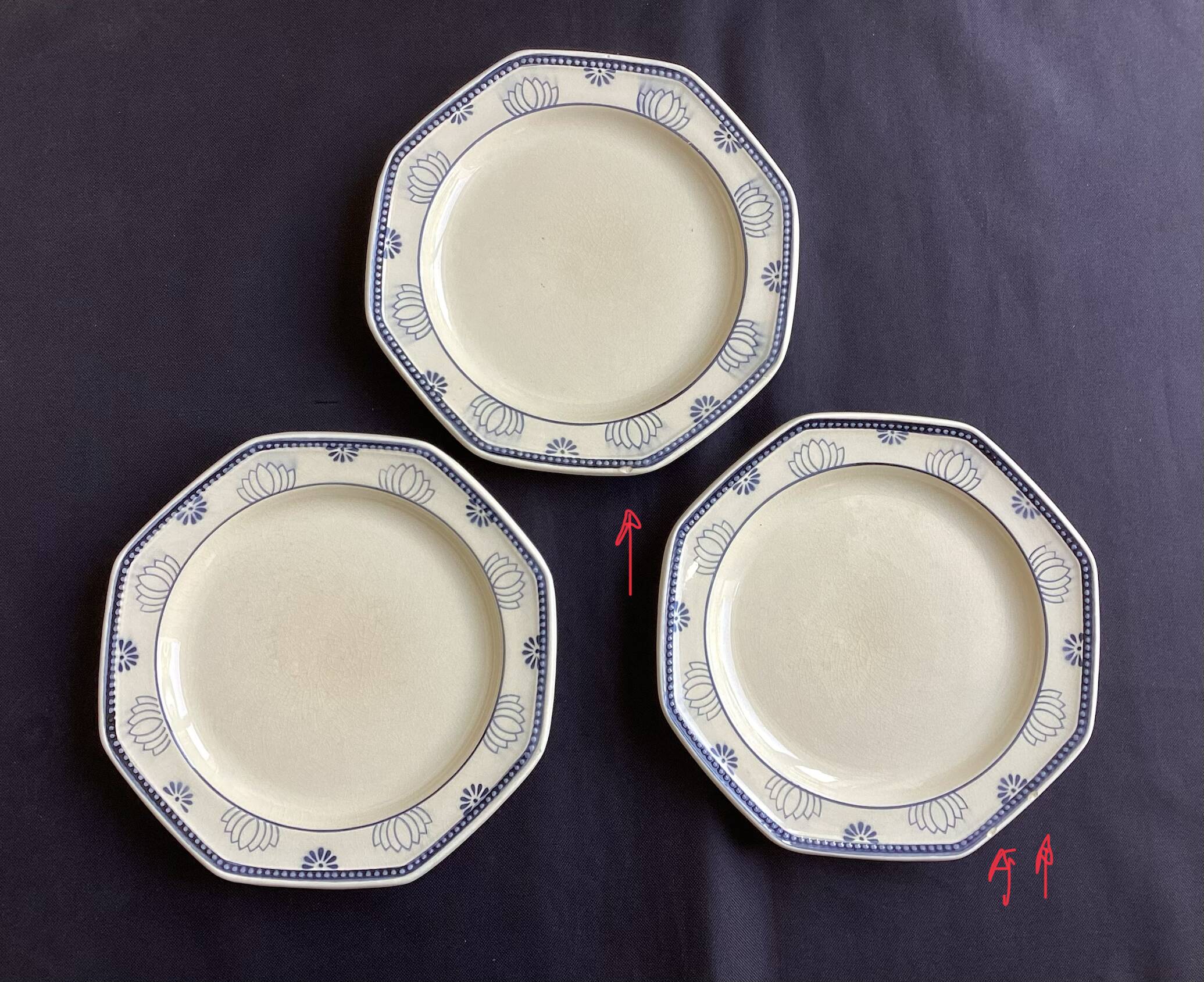 Set of 3 flat plates Longchamp