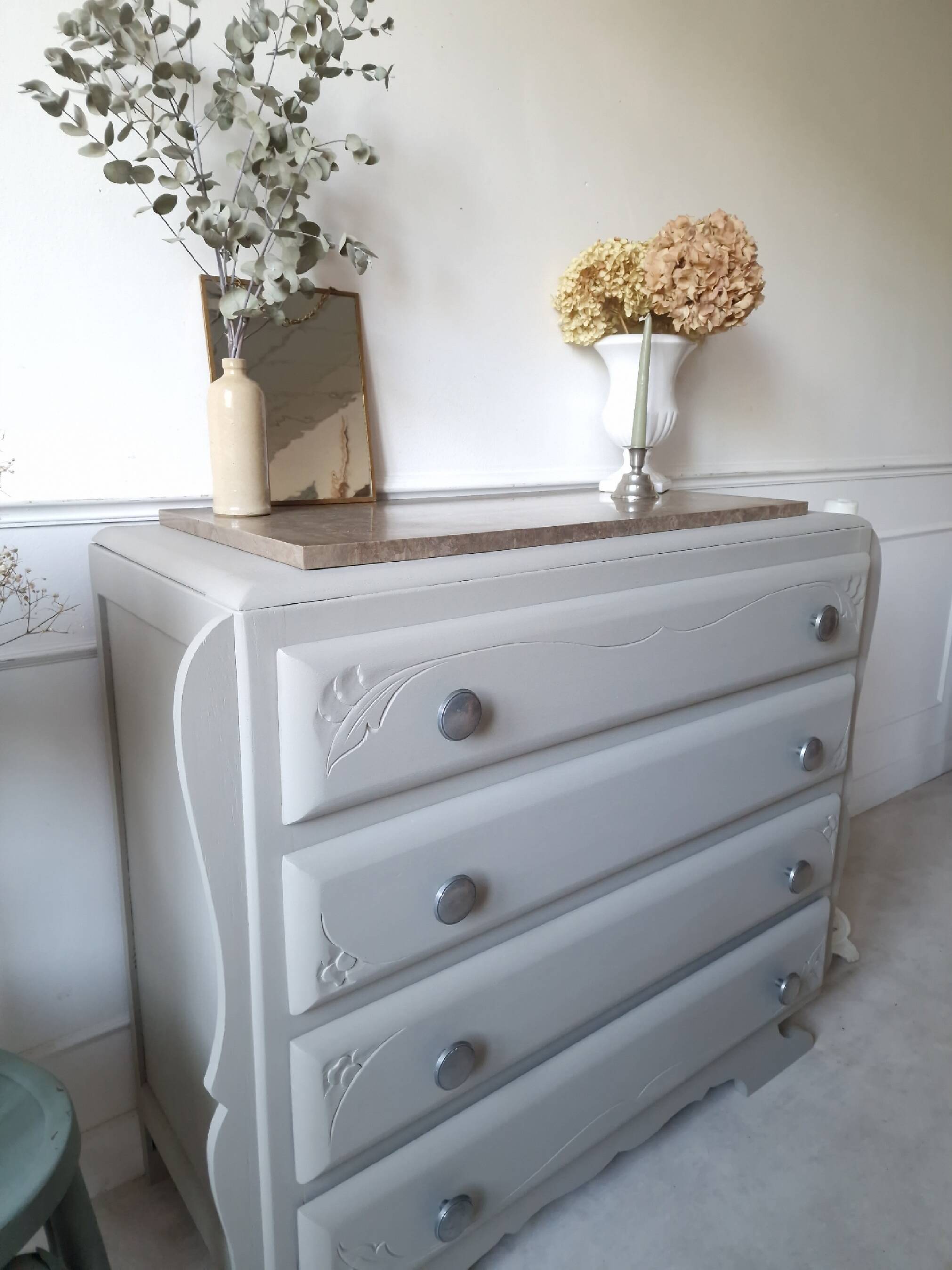 Art Deco chest of drawers