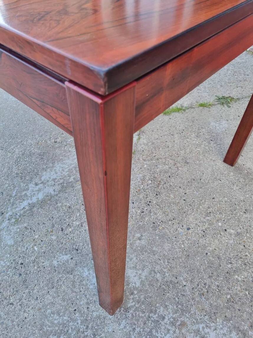 Scandinavian table in rosewood - 1960 design