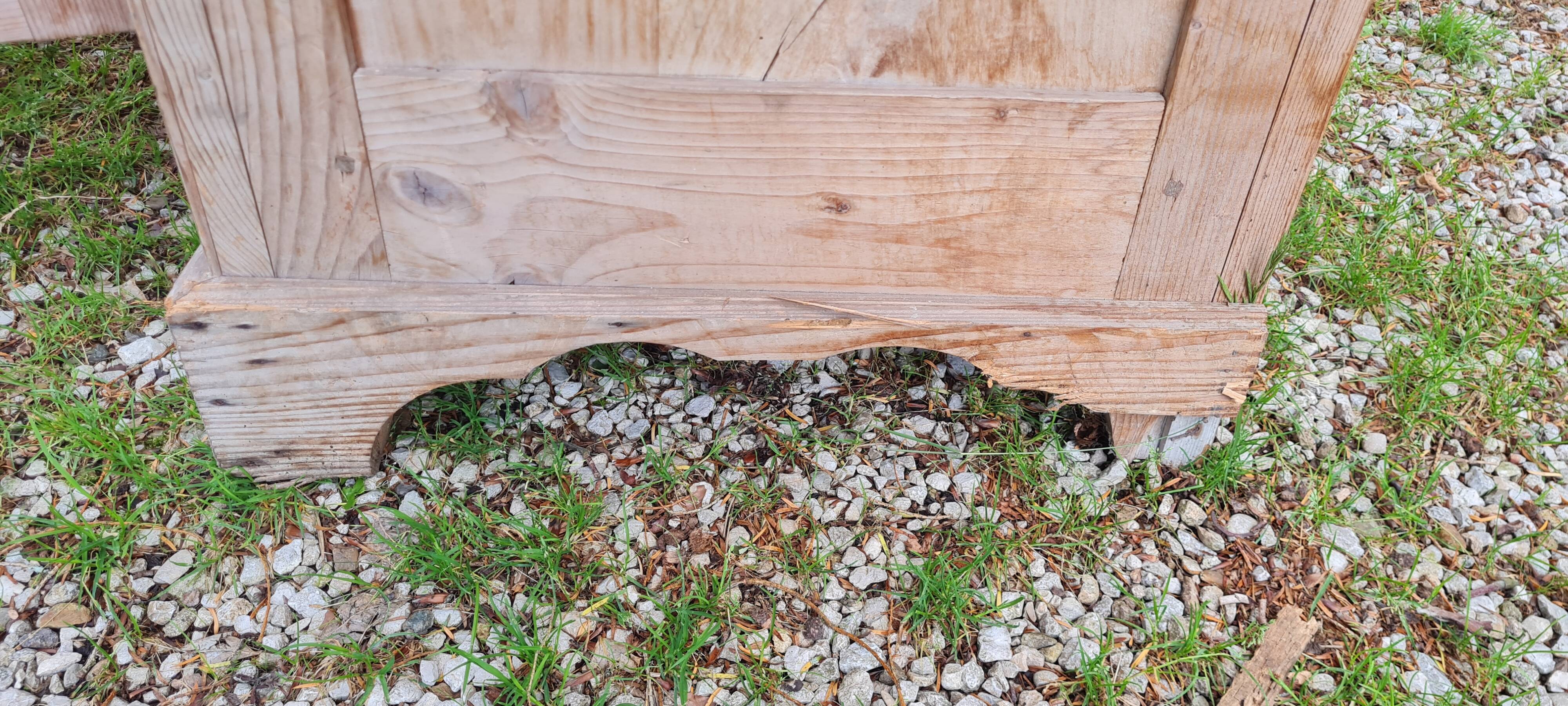 Fir cabinet, nineteenth century