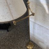 Floor lamp with articulated arm