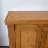 Buffet Maison Regain, crédence vintage en bois d'orme français, brutaliste moderne des années 1970