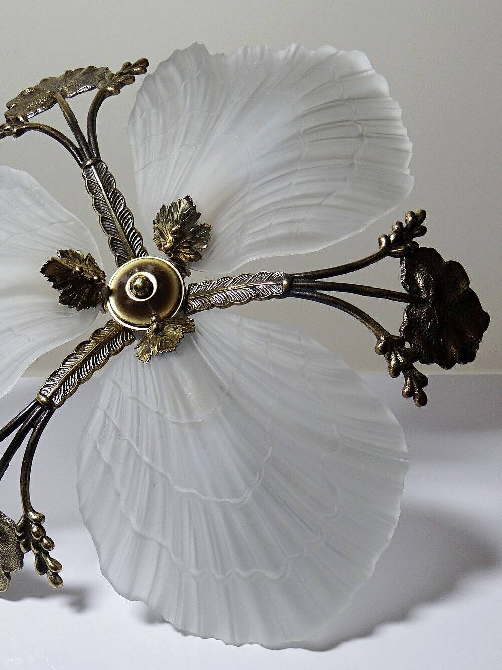 Vintage 1980s-90s Hollywood Regency Art Deco Bronze Mariner Seashell Chandelier