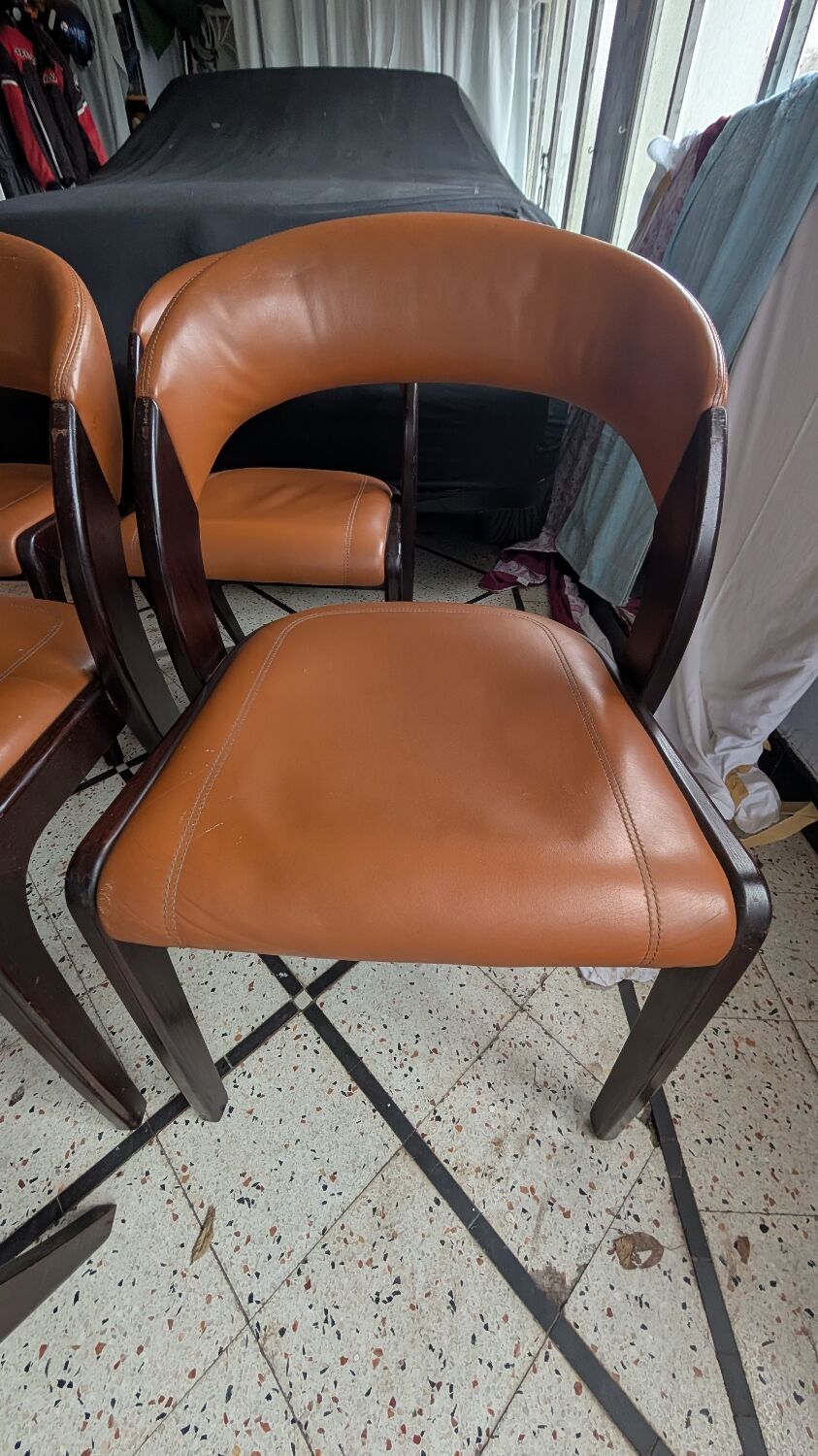Baumann gondola chairs