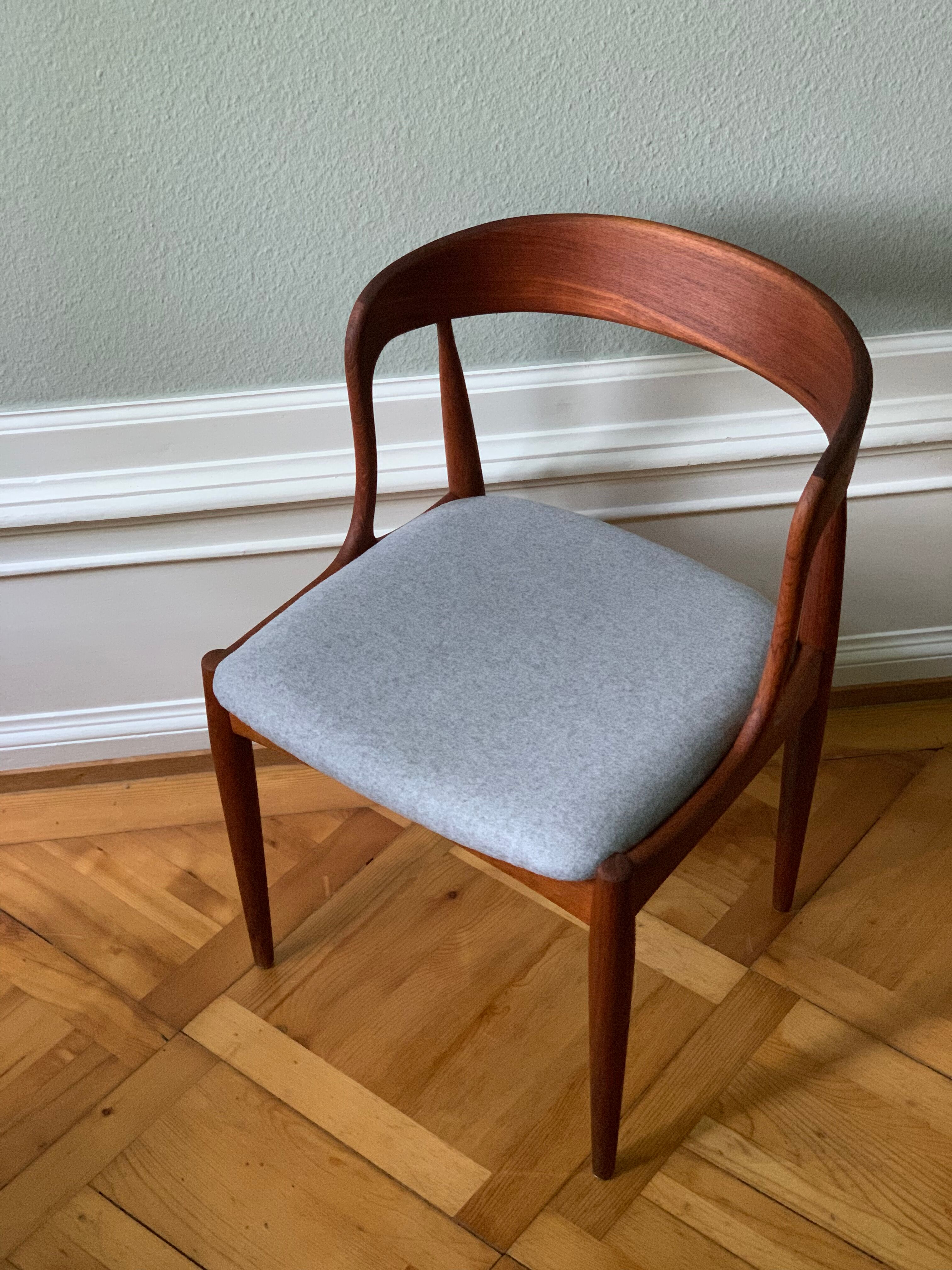 Johannes Andersen chair for Uldum, 1960