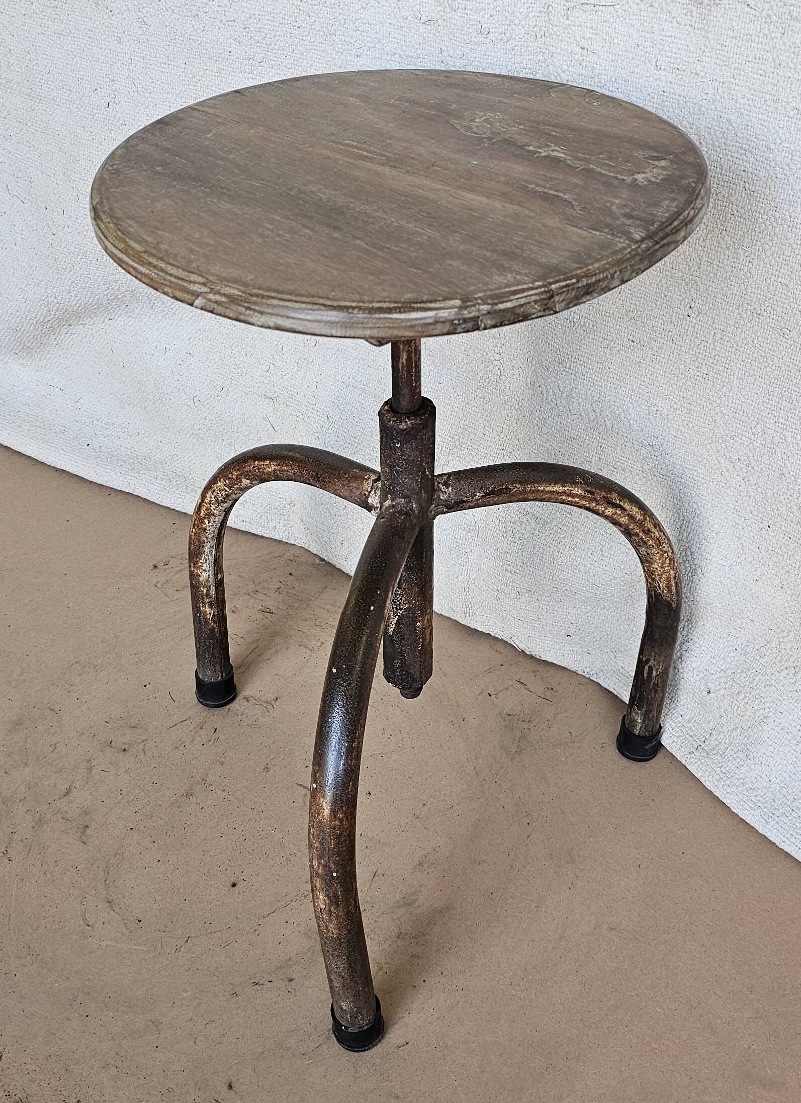 Old workshop stool in teak + wrought iron