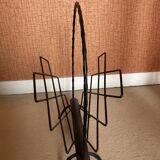 Magazine holder