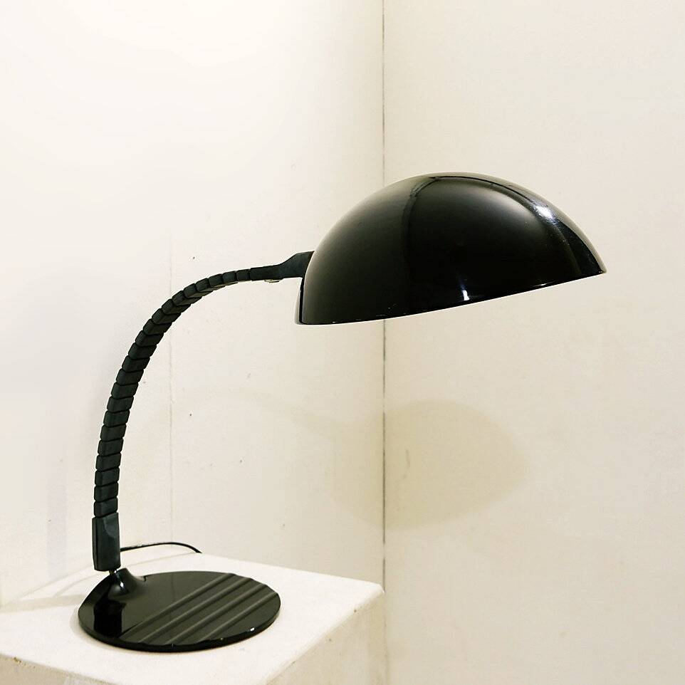 Black Model 660 Table Lamp by Elio Martinelli for Martinelli Luce