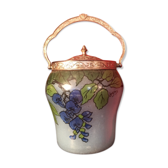 Cookie bucket in signed glass paste