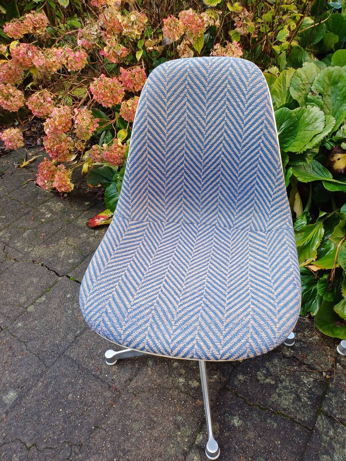Série de 4 chaises de Eames éditionHerman Miller