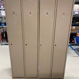Metal locker