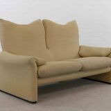 Set (2) Cassina Maralunga Sofas in beige Bouchlé-Fabrics by Vico Magistrett