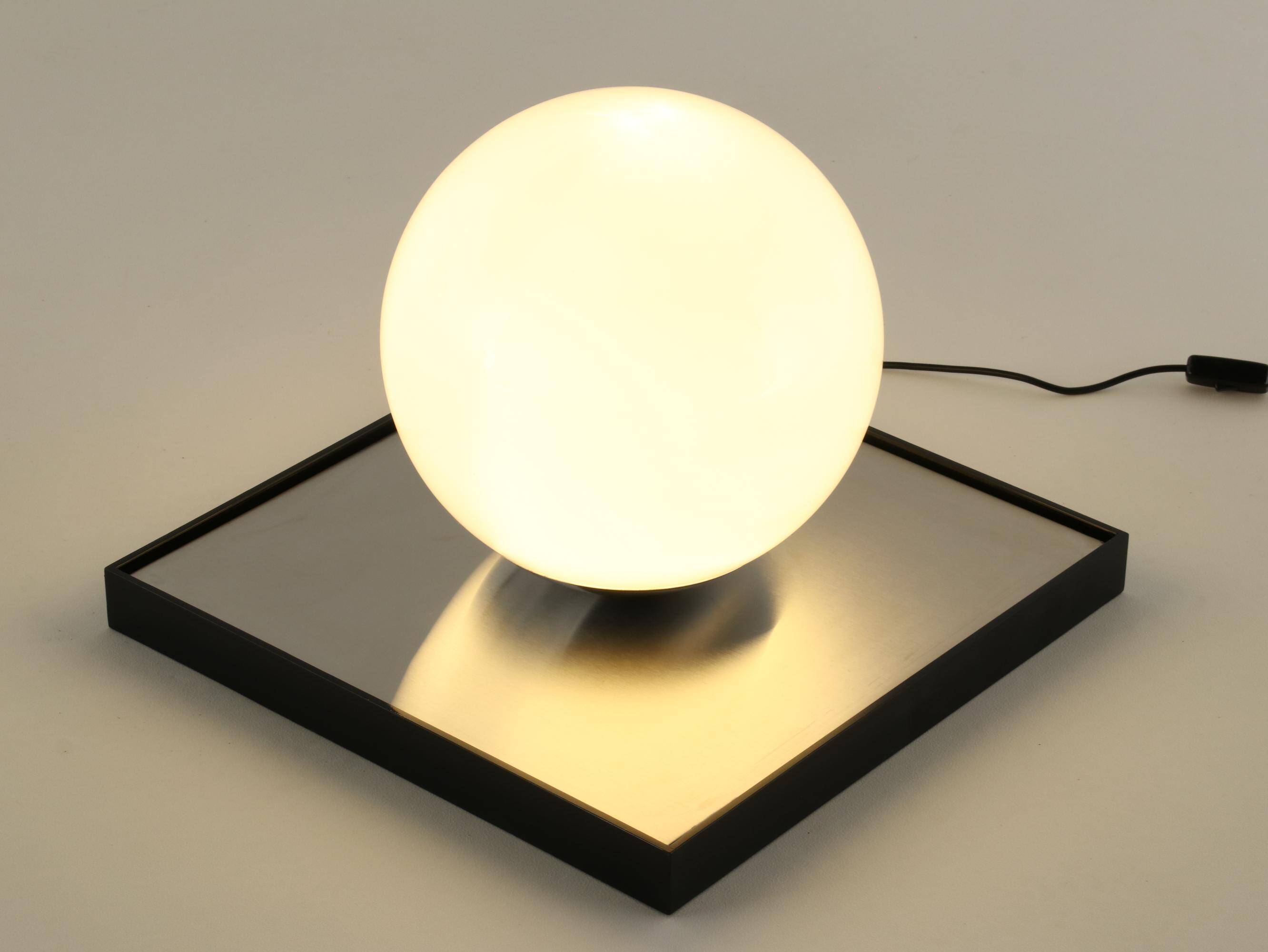 Mid-century Modern Globe Lamp, Italy, 1970s