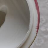 Pot slip woman with bouquet