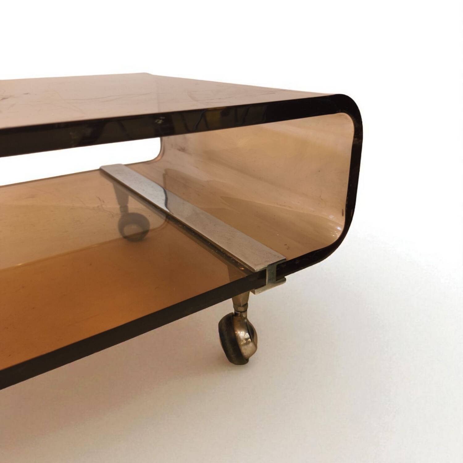 Altuglas / plexiglass coffee table designed by Michel Dumas, Roche Bobois, v