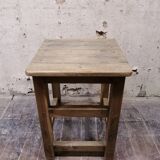 Old square workbench